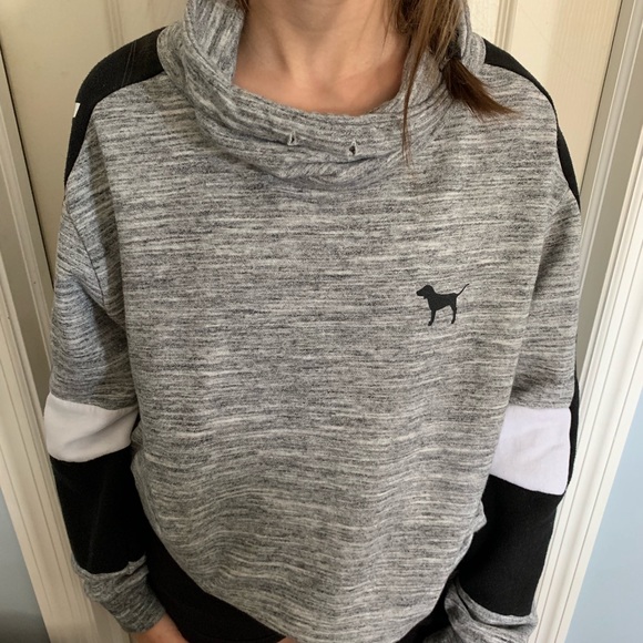 PINK Victoria’s Secret Pull Over sz XS - Picture 8 of 8